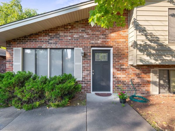 2241 Country Lane, Minnetonka, MN 55305
