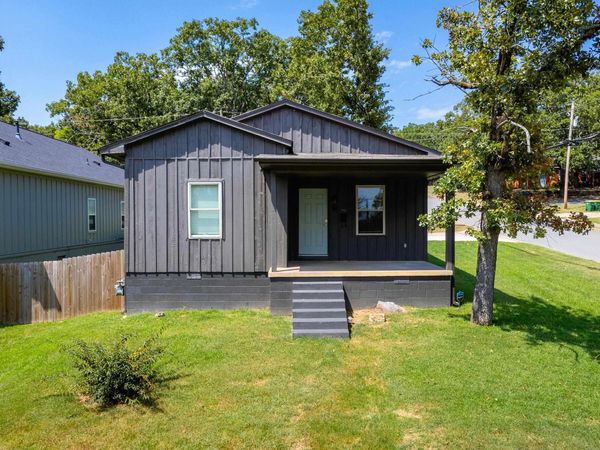 7800 Iowa Drive , Little Rock, AR 72227
