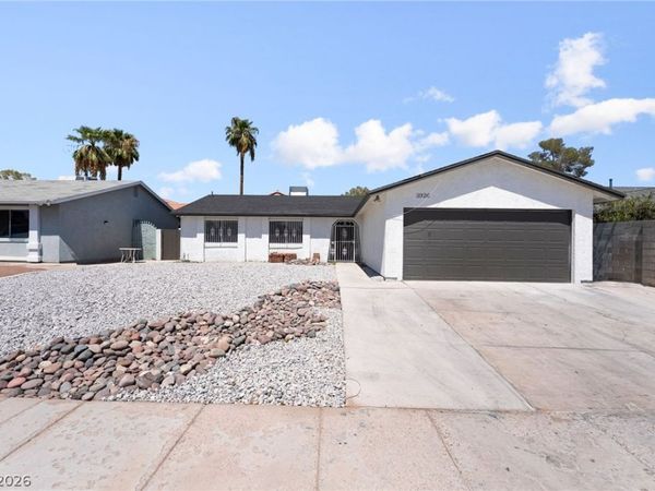 3926 Arizona Avenue , Las Vegas, NV 89104