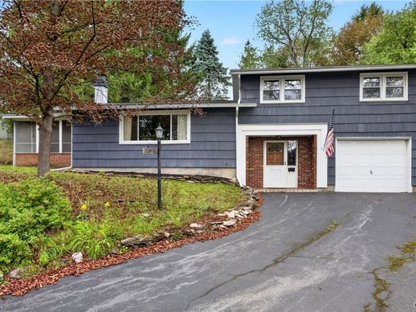 104 Wolcott Terrace , Syracuse, NY 13207