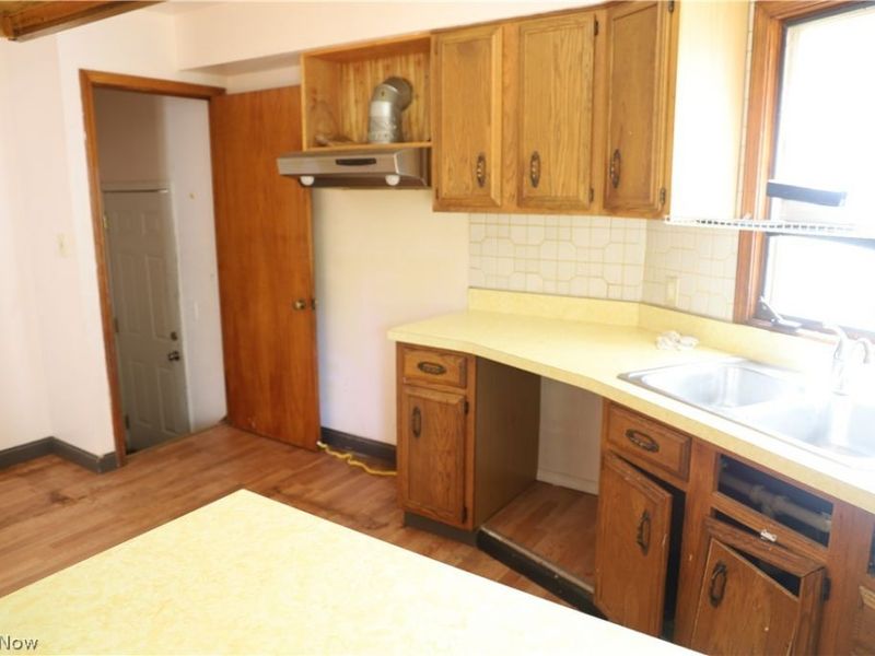 18613 Harlan Dr. Drive, Maple Heights, OH 44137 Photo 20