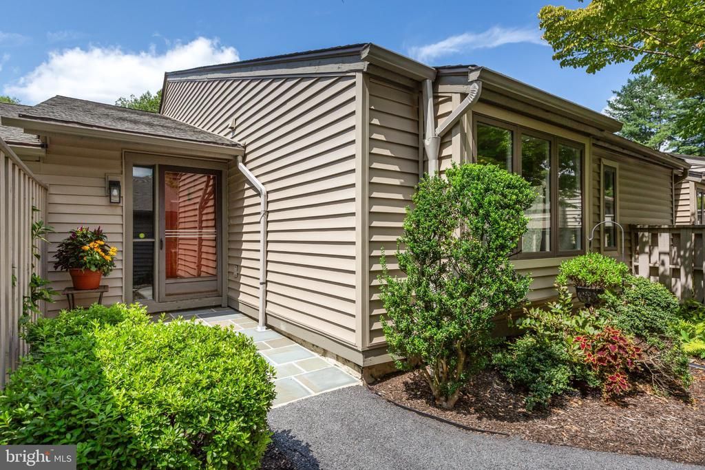 266 CHATHAM WAY, WEST CHESTER, PA 19380