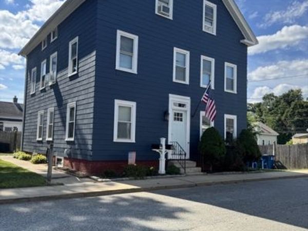 5 First Ave, Unit 1, Blackstone, MA 01504