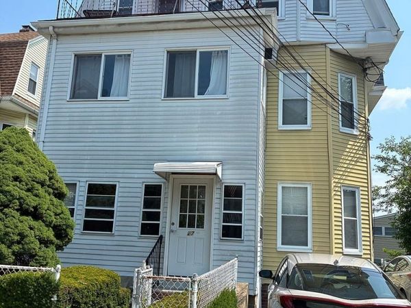 27 Irma Ave, Unit 2, Watertown, MA 02472