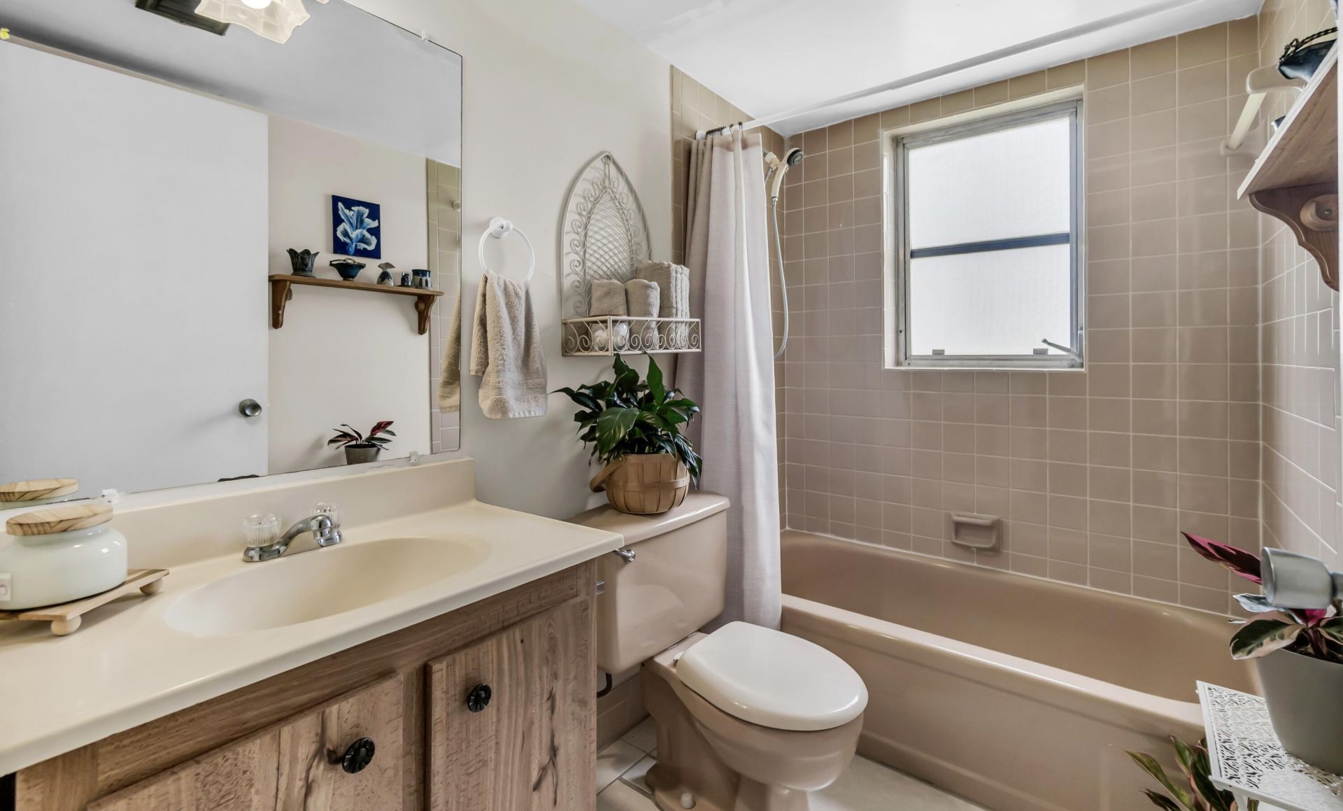 7608 NW 18th Street, Unit 108, Margate, FL 33063 Photo