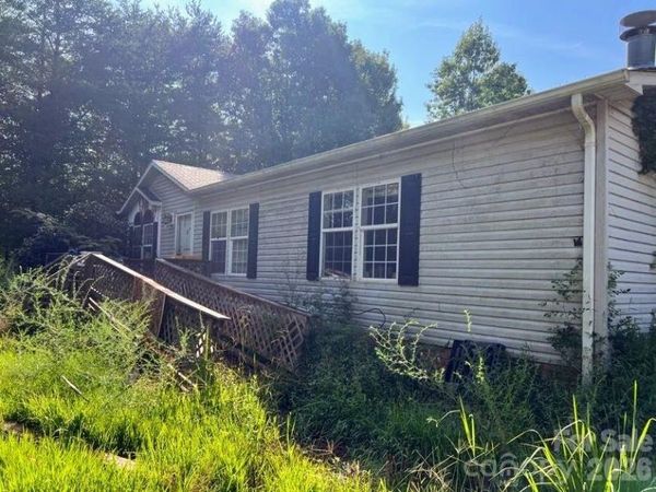 366 Shires Road , Ellenboro, NC 28040