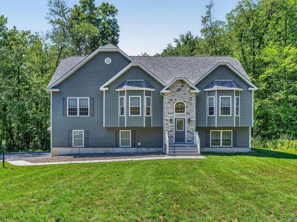15 Alpine Lane , Washingtonville, NY 10992