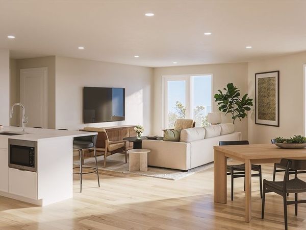 440 Granite Ave, Unit 304, Milton, MA 02186