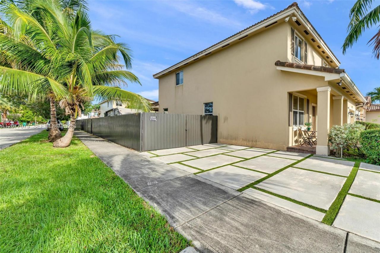 28403 SW 130th Ave , Homestead, FL 33033 Photo