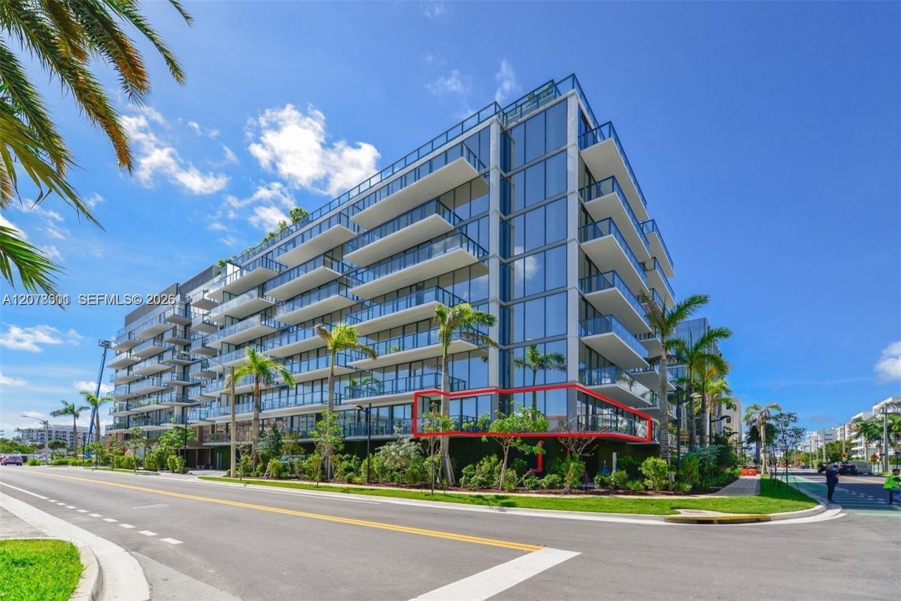 1176 97th St, Unit 204, Bay Harbor Islands, FL 33154 Photo