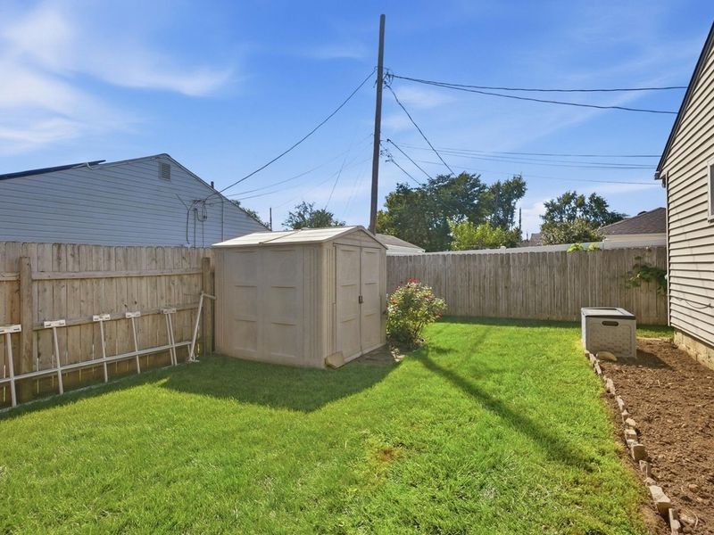 4327 Robin Street, Grove City, OH 43123 Photo 32