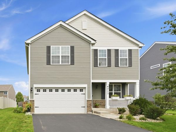 6013 Autumn Oaks Drive , Joliet, IL 60431