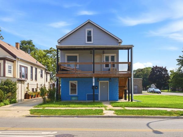 517 S 9th Avenue , Maywood, IL 60153