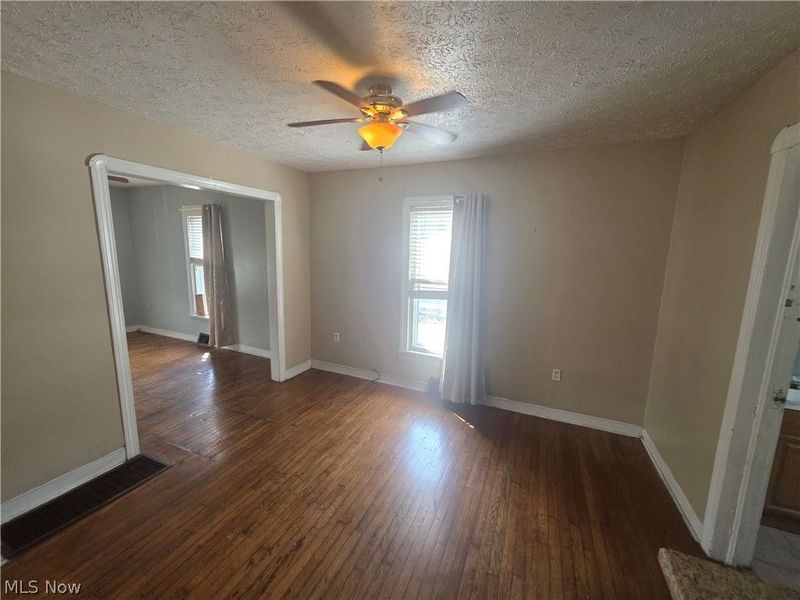 123 E 35th Street, South Lorain, OH 44055 Photo 12