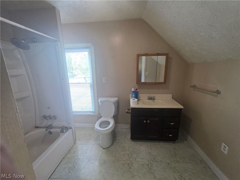 123 E 35th Street, South Lorain, OH 44055 Photo 27