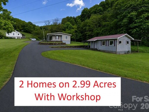 656 Water Street, Bakersville, NC 28705