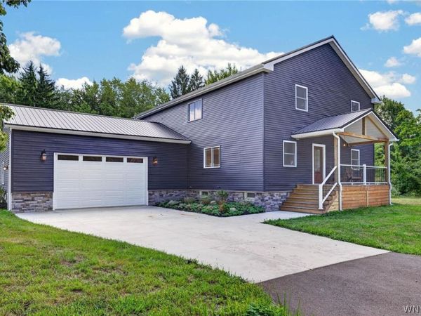 7437 Derby Road , Derby, NY 14047