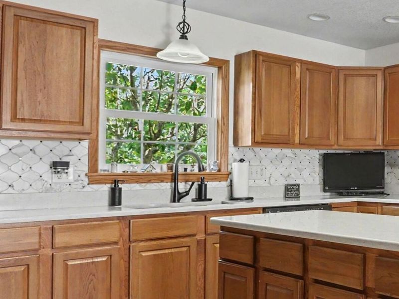 755 Quarry View Drive, Heath, OH 43056 Photo 10