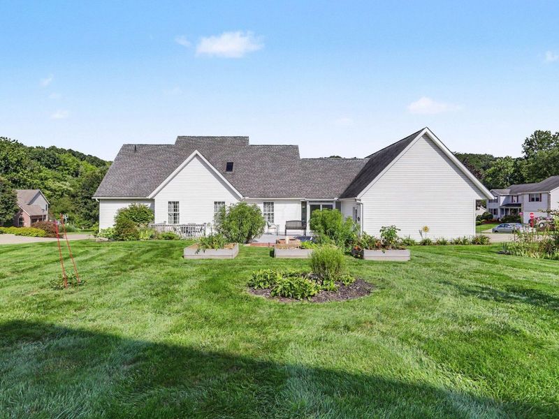 755 Quarry View Drive, Heath, OH 43056 Photo 2