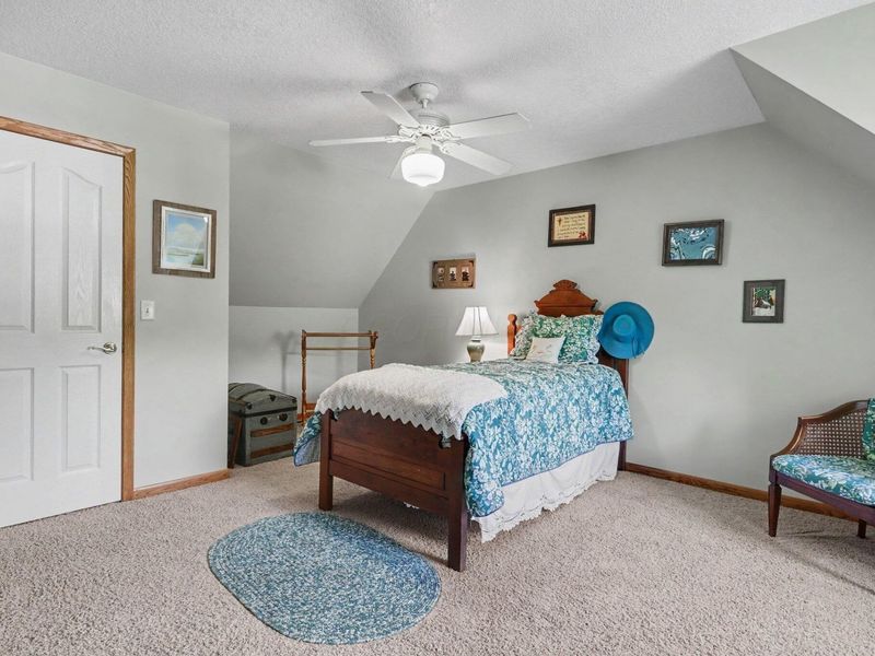755 Quarry View Drive, Heath, OH 43056 Photo 22