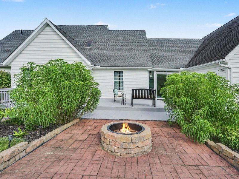 755 Quarry View Drive, Heath, OH 43056 Photo 4