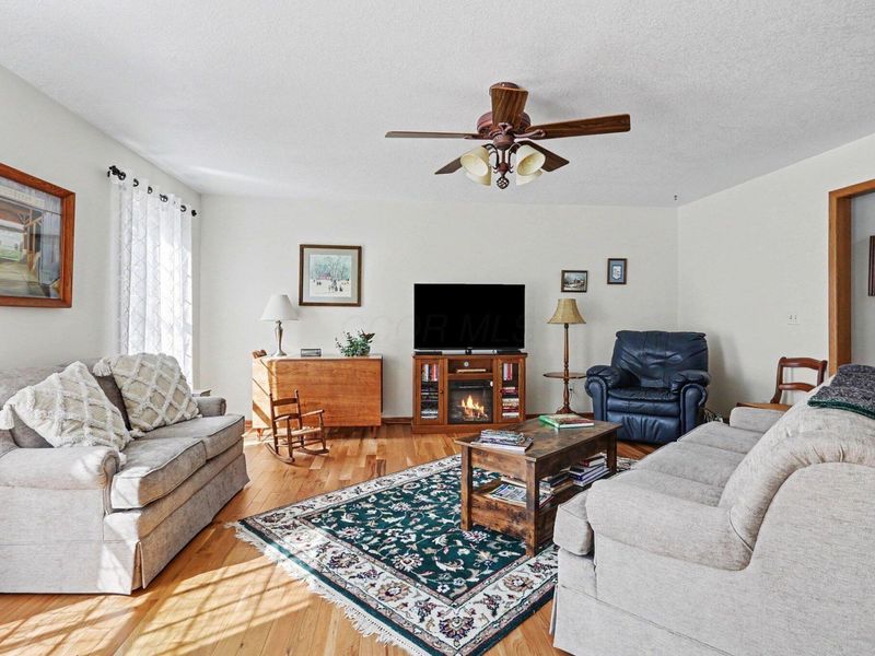 755 Quarry View Drive, Heath, OH 43056 Photo 7