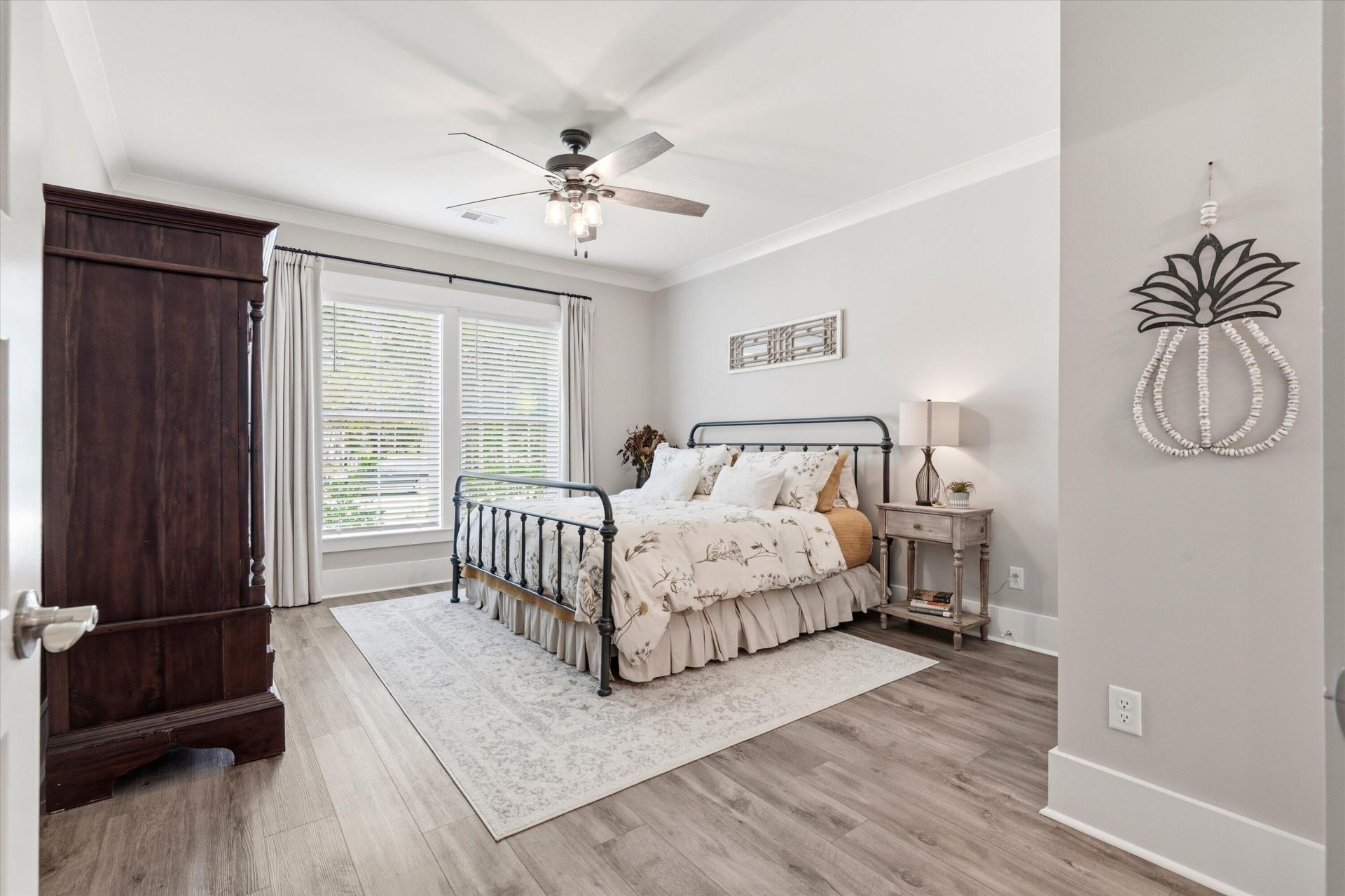 4252 Hugh Bennett Drive Photo 37