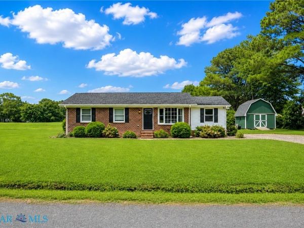 4651 Johns Point Road , Gloucester, VA 23061