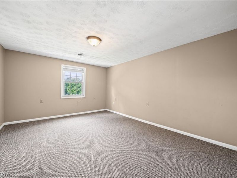 330 Perry Road, Tallmadge, OH 44278 Photo 35