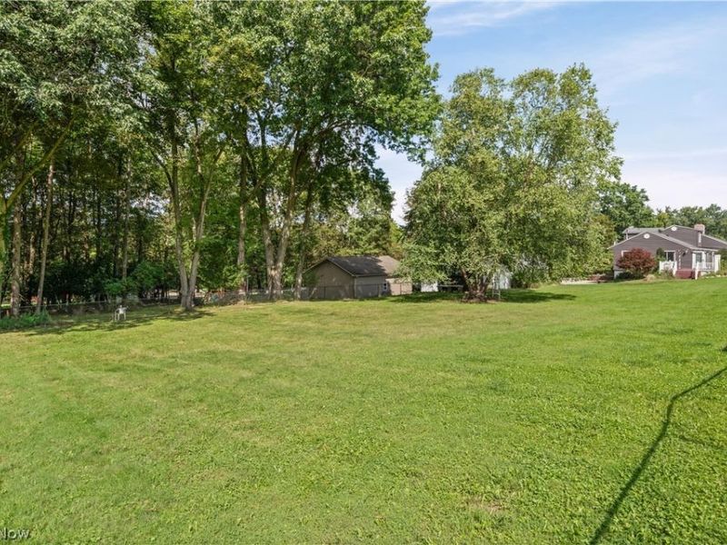 330 Perry Road, Tallmadge, OH 44278 Photo 45