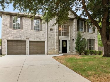 5423 Bryce Canyon Court, Fort Worth, TX 76137