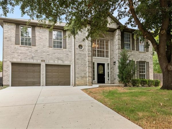 5423 Bryce Canyon Court, Fort Worth, TX 76137