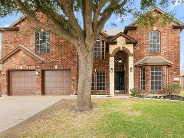 11501 Pheasant Creek Drive, Fort Worth, TX 76244