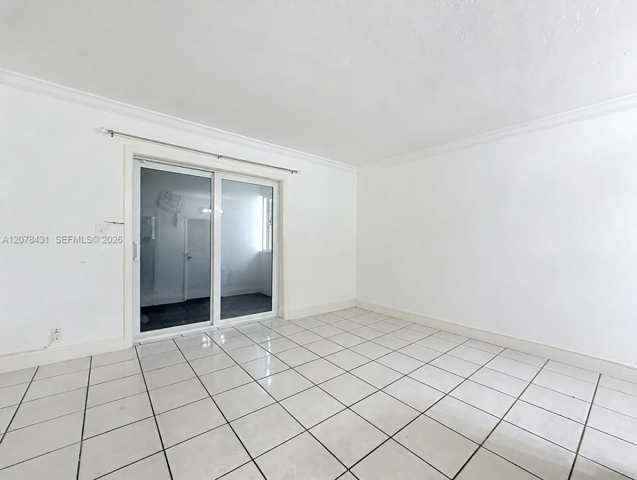 2441 NW 13th St , Unit 67, Miami, FL 33125 Photo