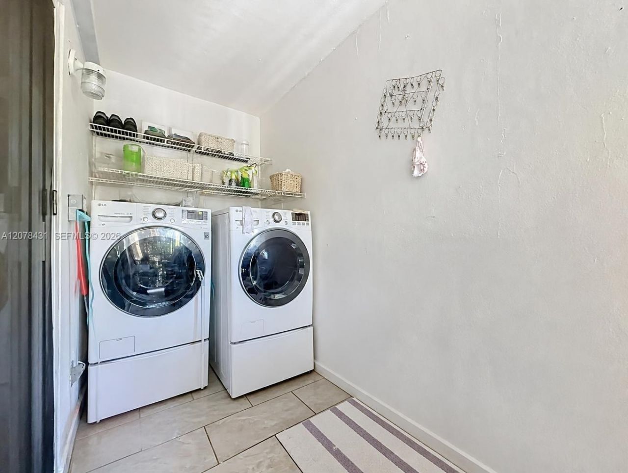 2441 NW 13th St , Unit 67, Miami, FL 33125 Photo
