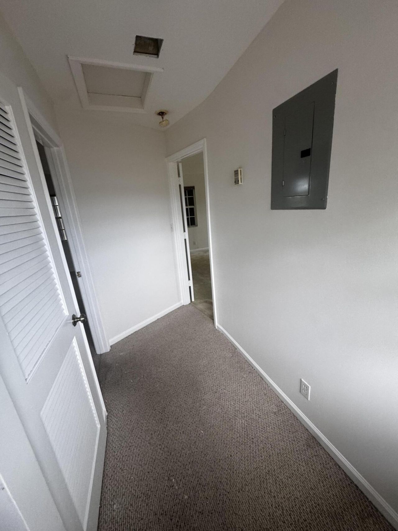 2320 NW 30th Way, Fort Lauderdale, FL 33311 Photo
