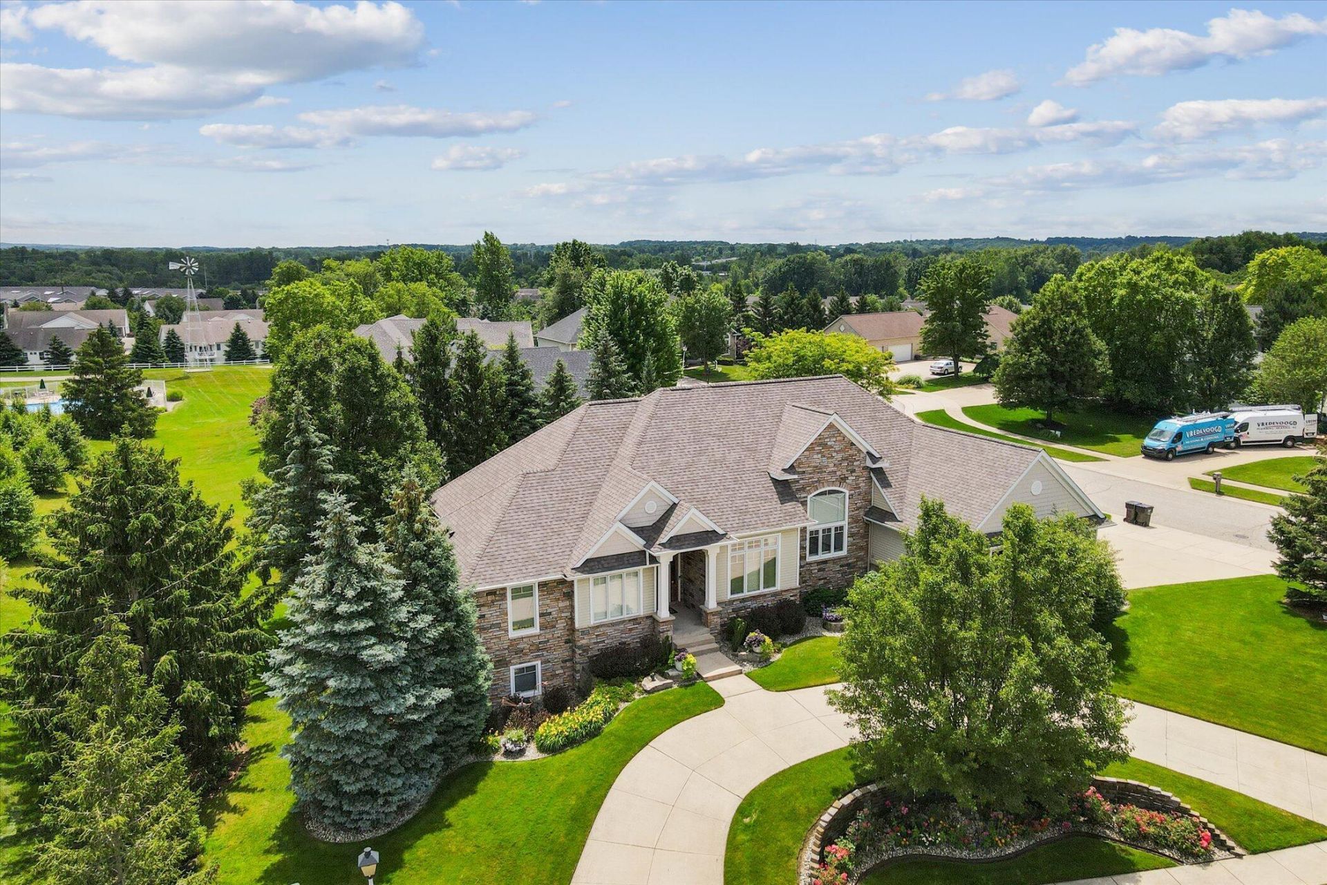 4132 Ayrshire Drive Sw, Wyoming, MI 49418 Main Photo