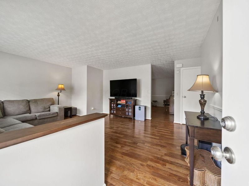 345 Dunchurch Road, Gahanna, OH 43230 Photo 5