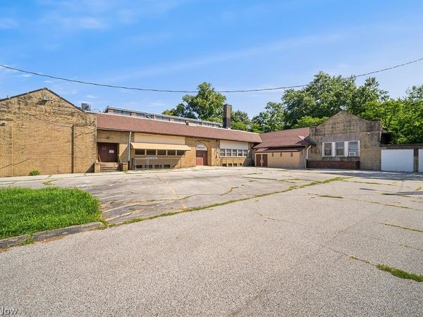 799 E 82nd Street, Cleveland, OH 44103