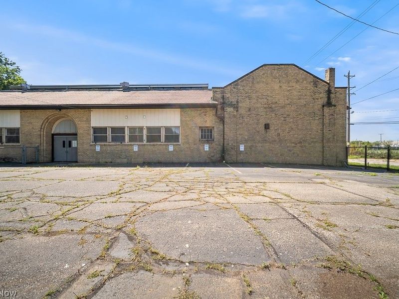 799 E 82nd Street, Cleveland, OH 44103 Photo 23