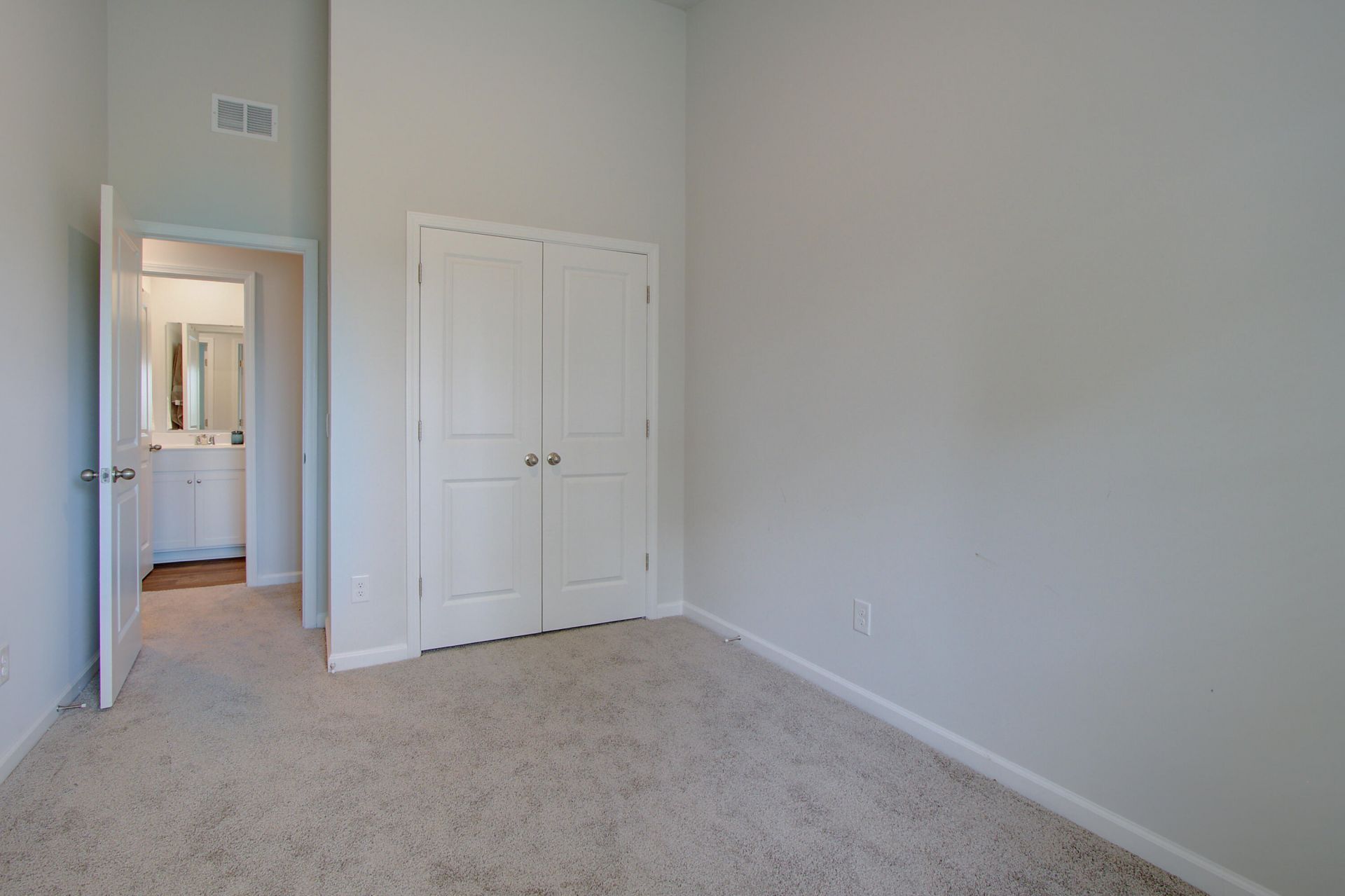 174 Haventree Court Photo 23