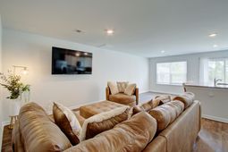 174 Haventree Court photo 4