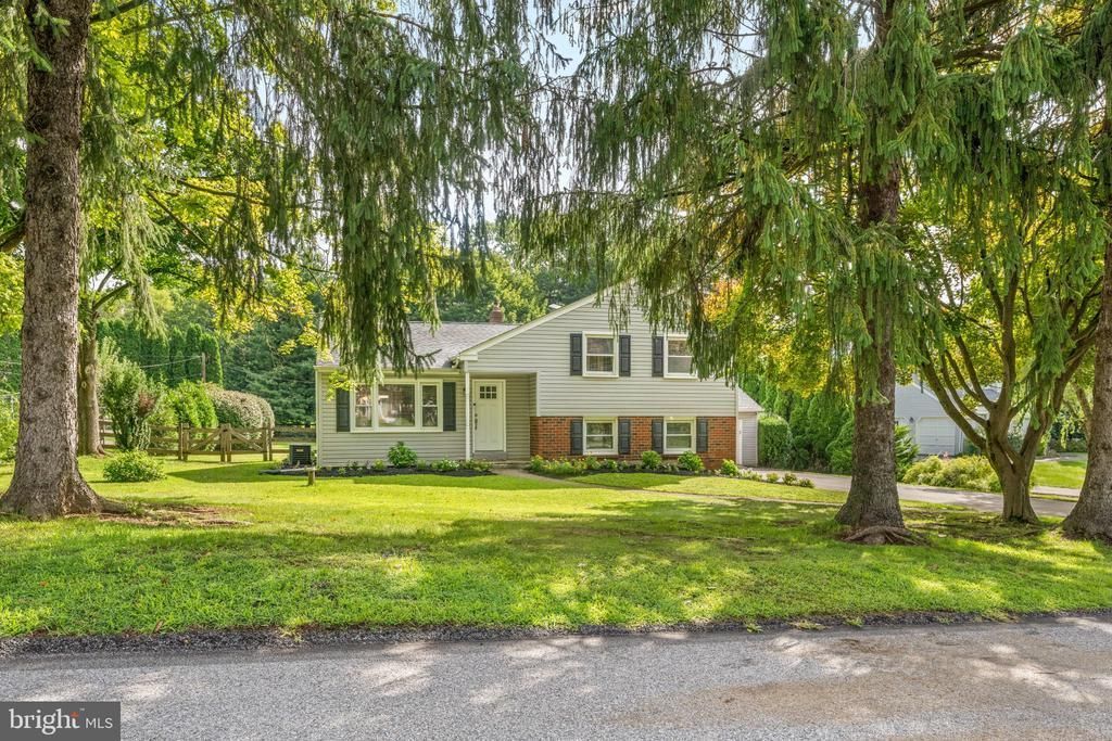 1217 GREEN HILL AVENUE, WEST CHESTER, PA 19380