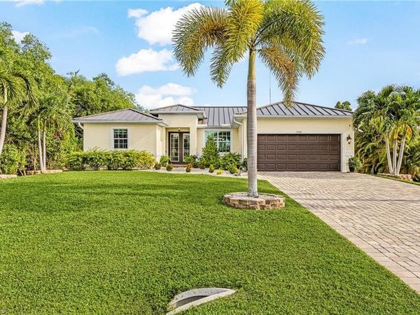 3742 Tangelo DR , ST. JAMES CITY, FL 33956
