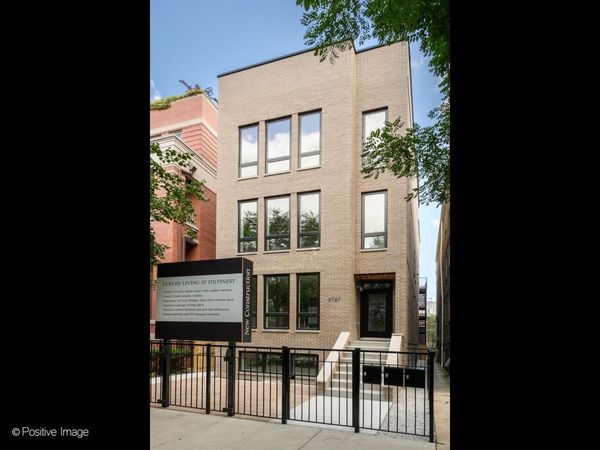 3721 N Kenmore Avenue, Unit 2, Chicago, IL 60613