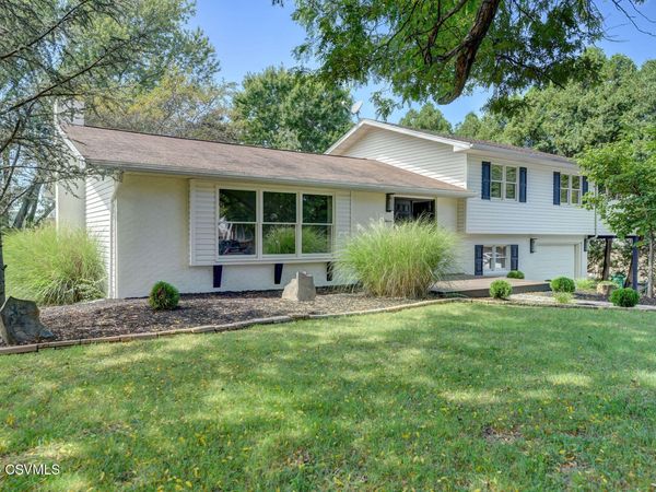 11 HILLCREST Drive , Elysburg, PA 17824