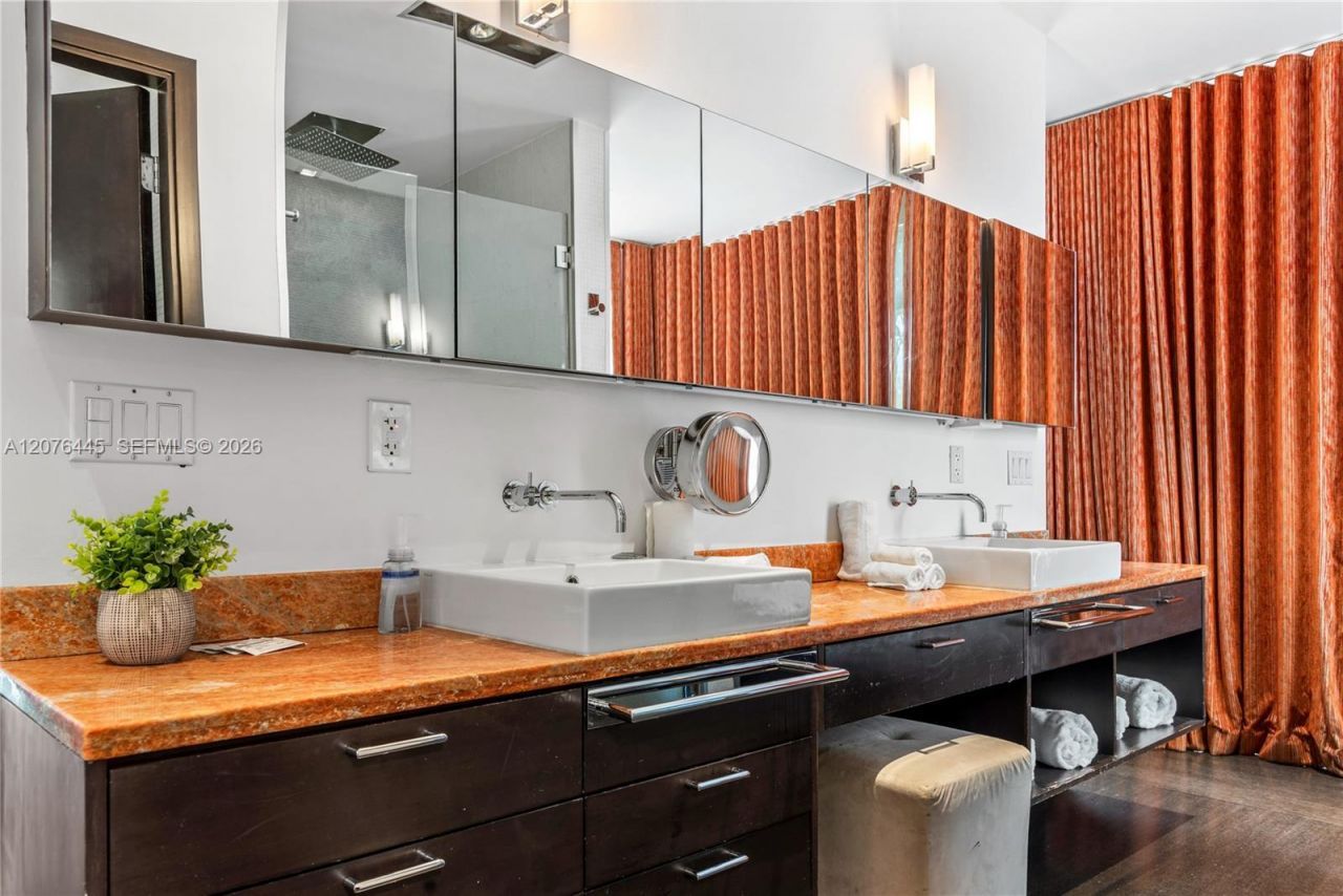 1606 S Bayshore Dr , Unit 1606, Miami, FL 33133 Photo