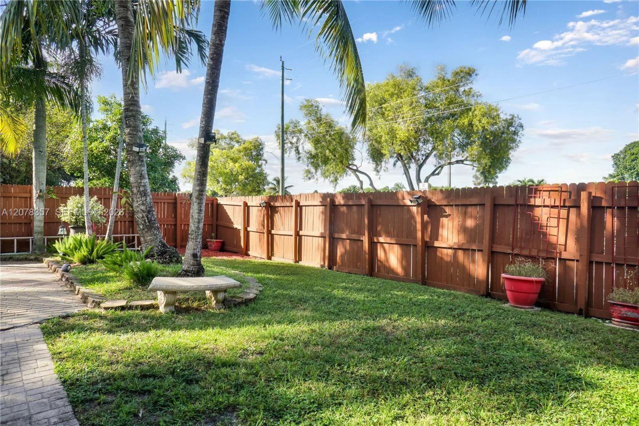6191 NW 31st Way, Unit -, Fort Lauderdale, FL 33309 Photo