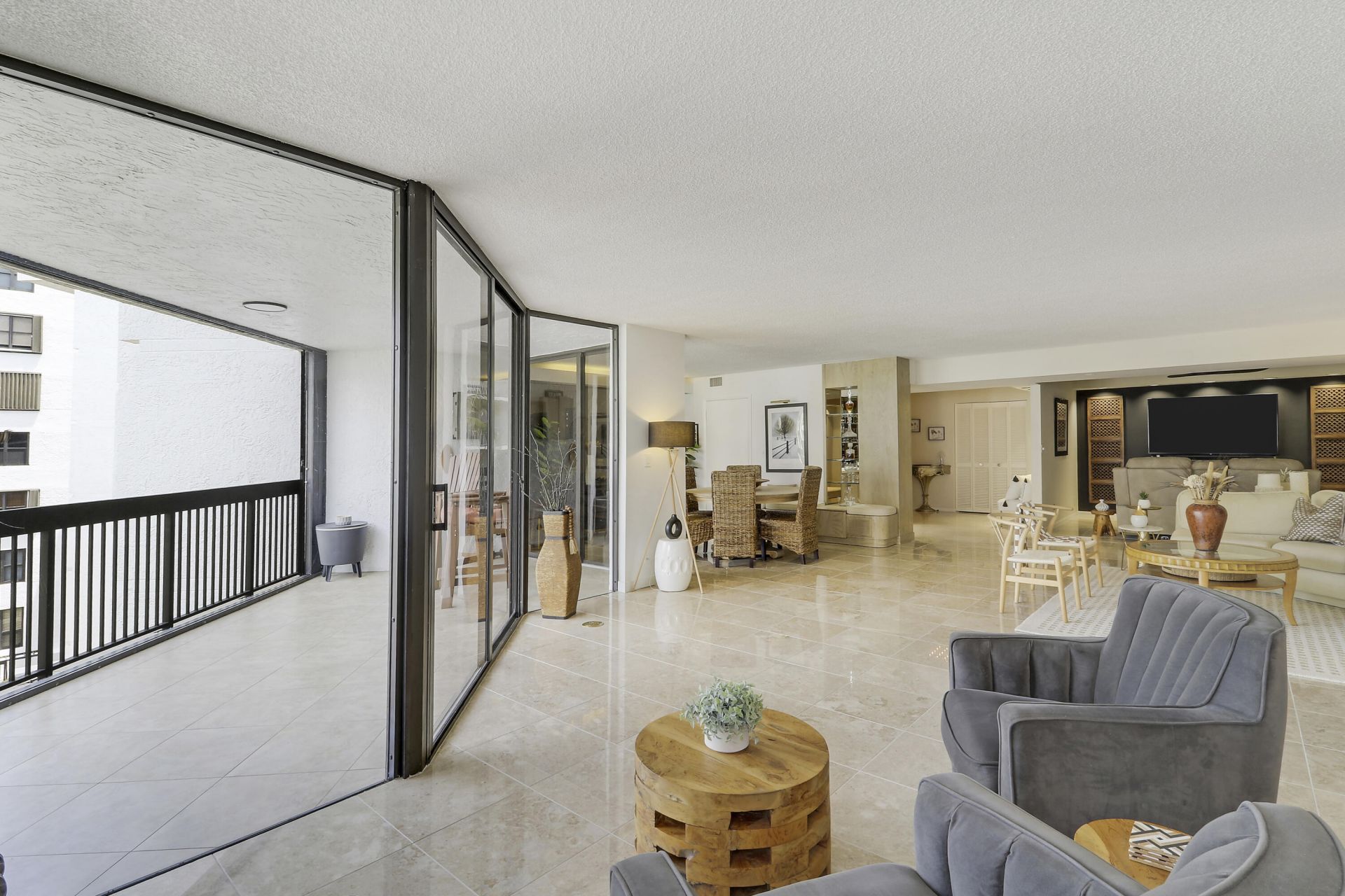 1155 Hillsboro Mile, Unit 403, Hillsboro Beach, FL 33062 Photo