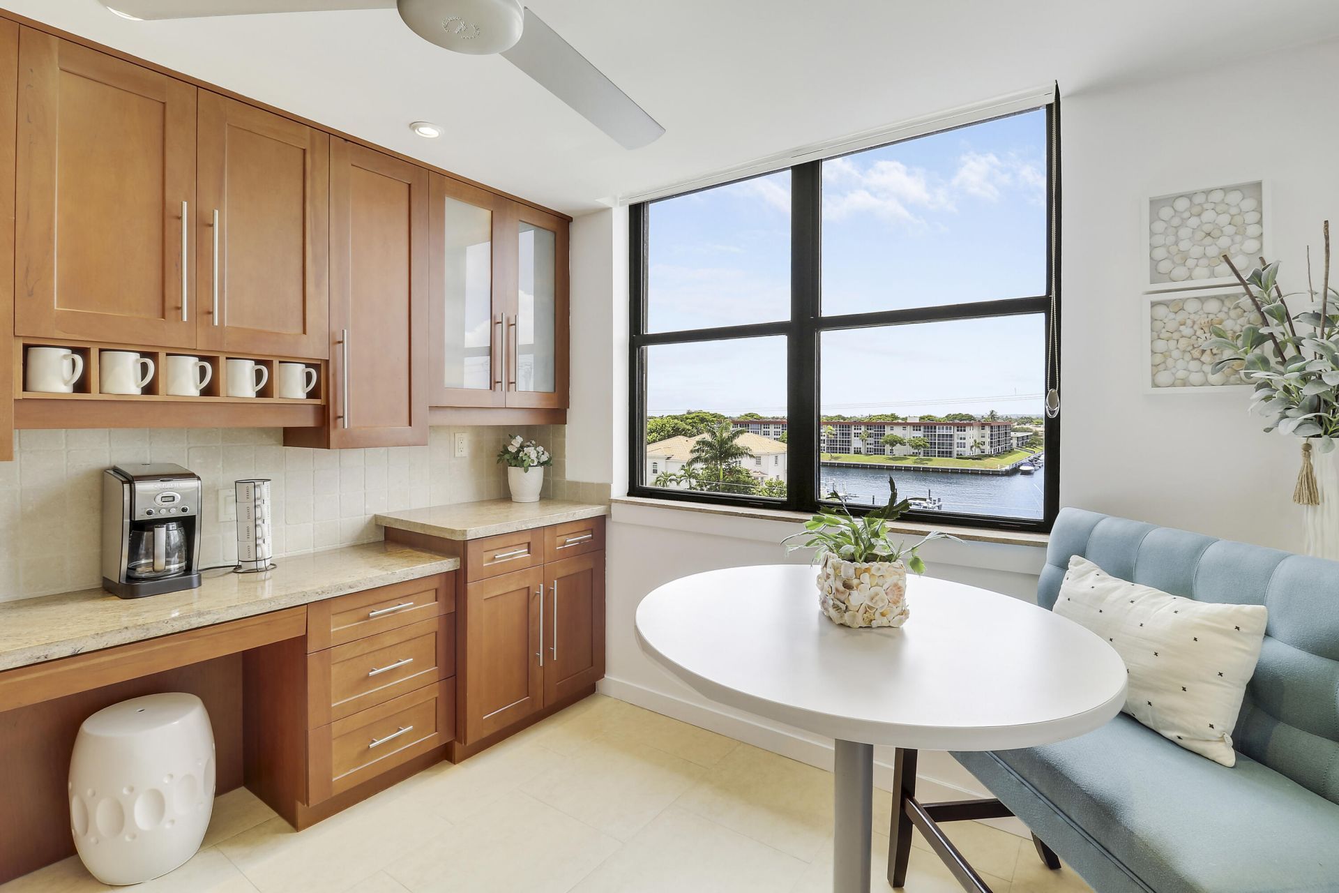 1155 Hillsboro Mile, Unit 403, Hillsboro Beach, FL 33062 Photo